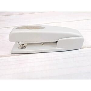 Swingline, Grey 747 Desktop Stapler, 30 Sheet, Durable Metal Stapler HEAVY DUTY